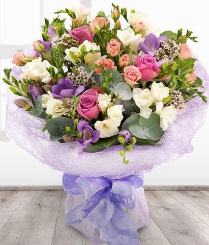 Anniversary & Romance